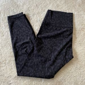 Lululemon OG High Rise Wunder Under 25” - black leopard